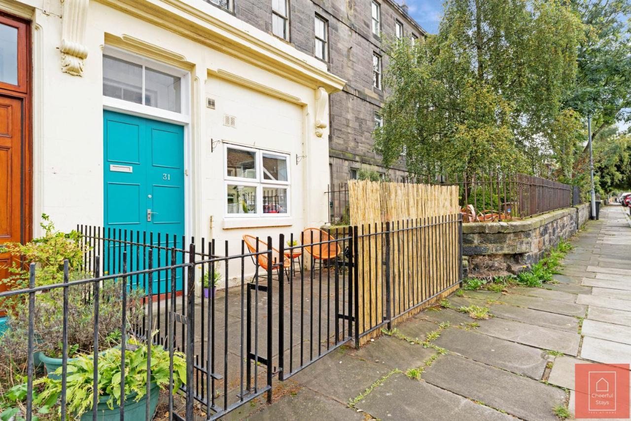 Cheerful Stays: Spacious Flat In Vibrant Leith Edinburgh Eksteriør billede